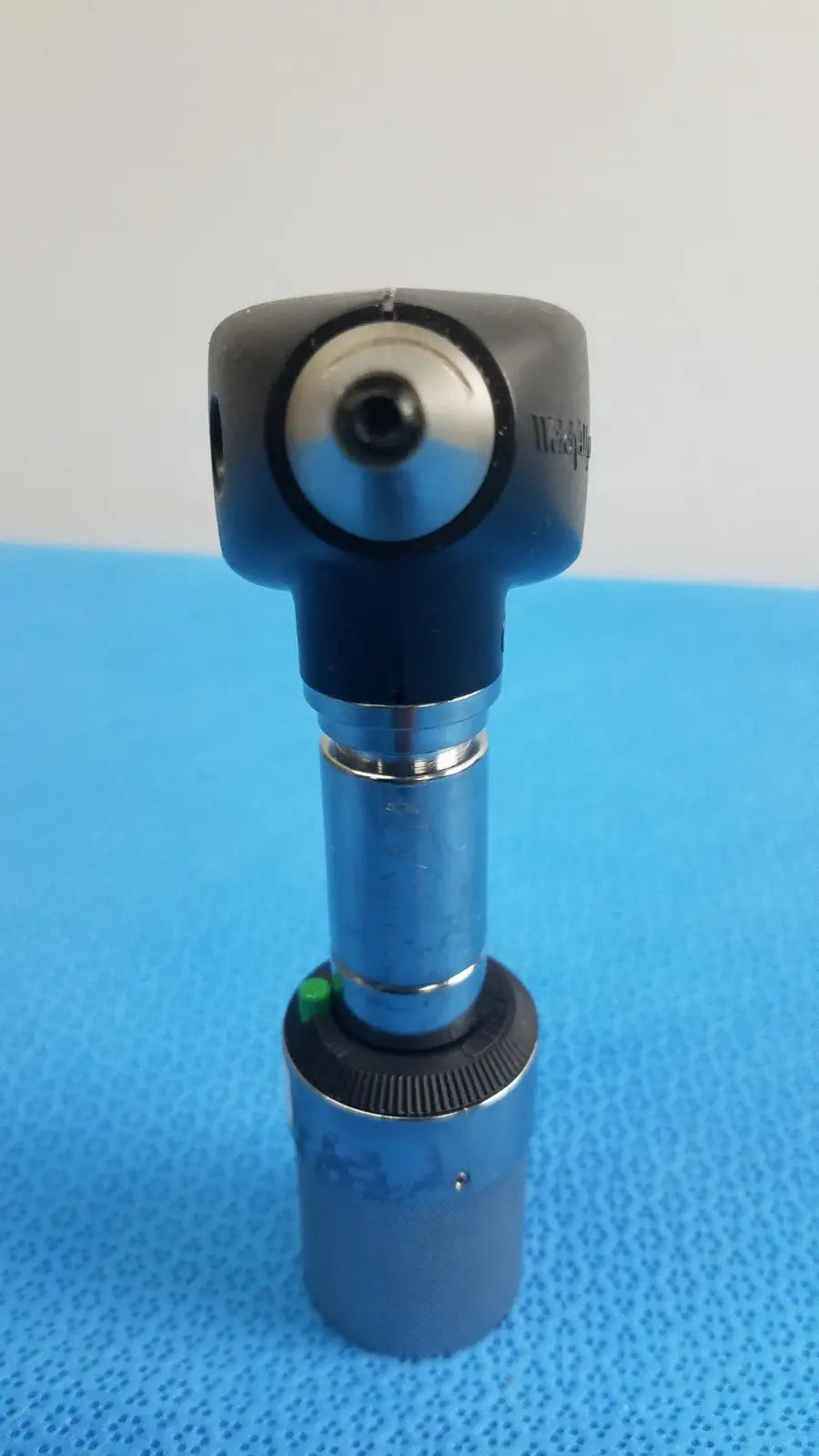 Reuse Medical Professional Diagnostic Otoscope Welch Allyn With LED Illumination Otoscopes & Ophthalmoscopes, second-hand product photo 1