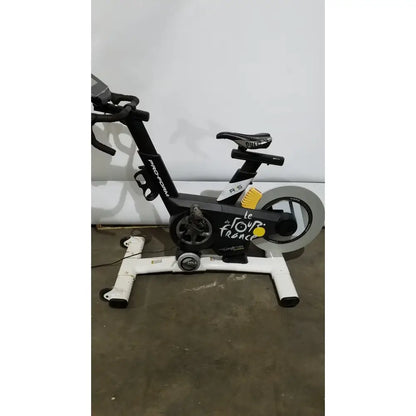Reuse Medical Proform Le Tour De France Training Bike Silent Magnetic Resistance Exercise Bikes, second-hand product photo 1