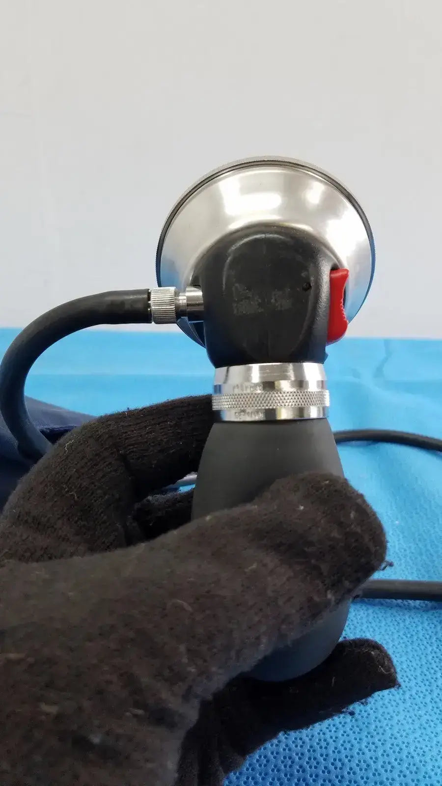 Propper Aneroid Sphygmomanometer Blood Pressure Cuff Kit Adult Aneroid Sphygmomanometer Kit, second-hand product photo 4
