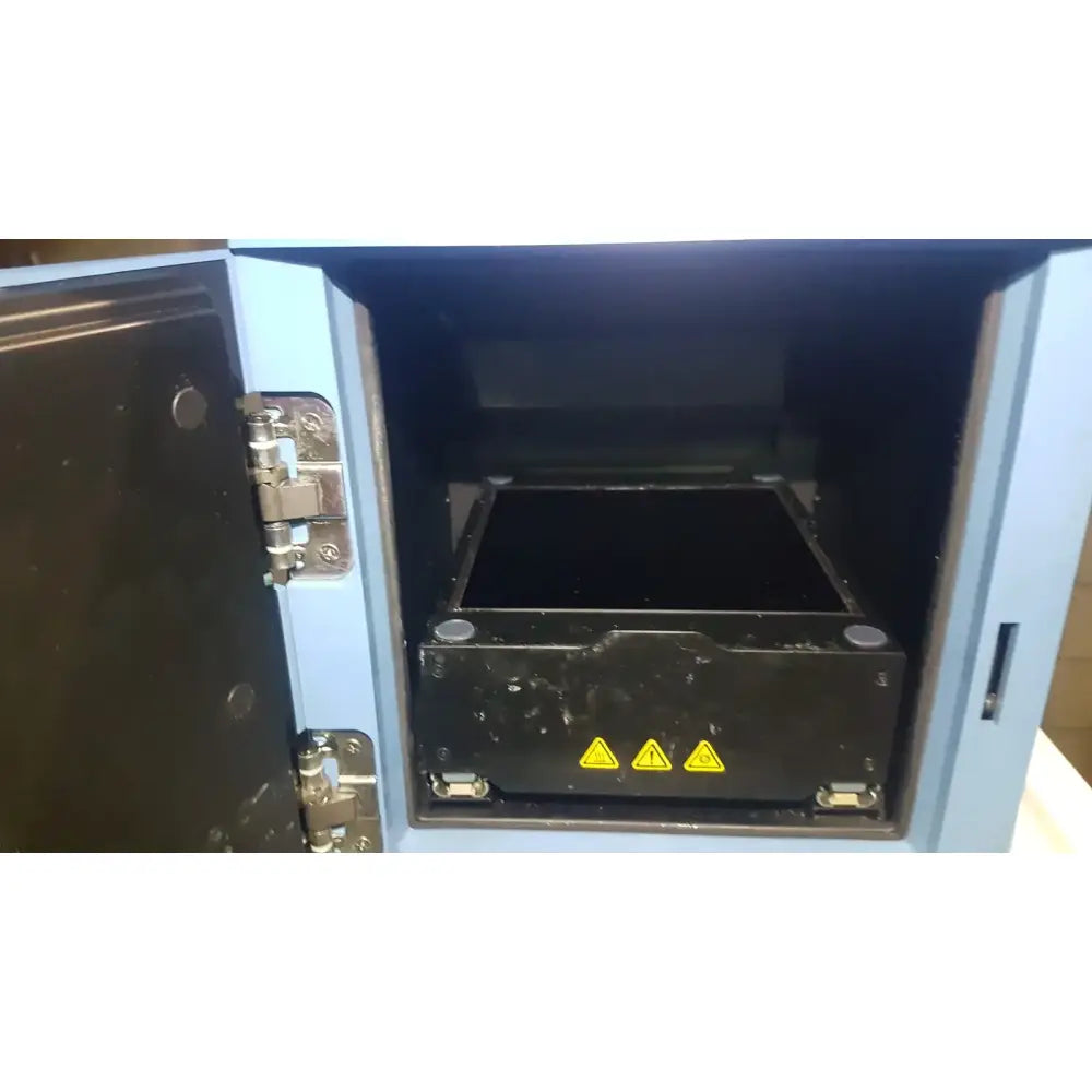 ProteinSimple FluorChem M Fluorescent Western Blot Imaging System Western Blot Imaging System, second-hand product photo 3