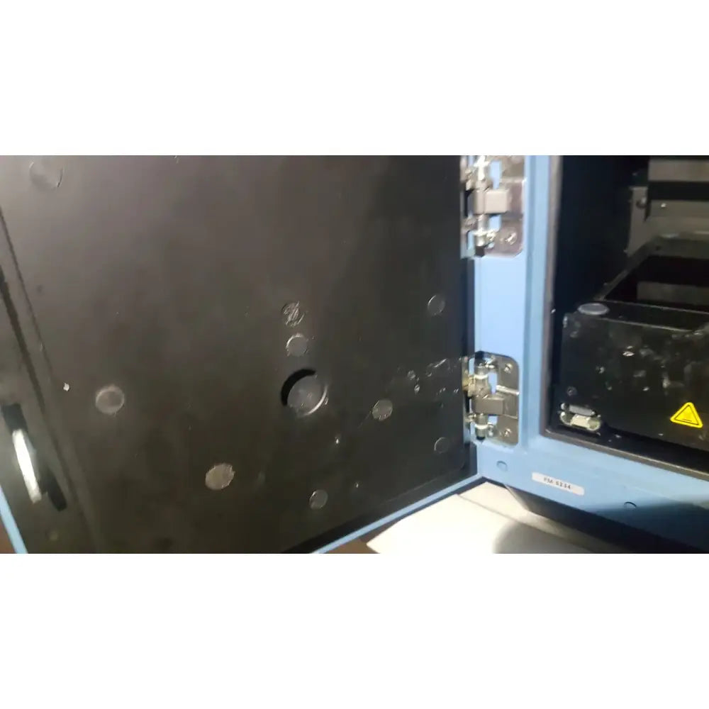 ProteinSimple FluorChem M Fluorescent Western Blot Imaging System Western Blot Imaging System, second-hand product photo 5