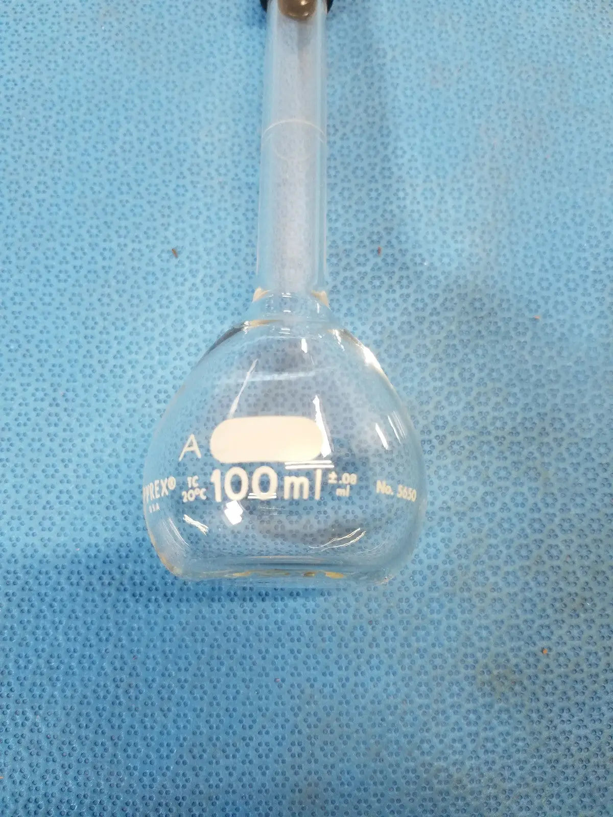 Pyrex 100 mL Round Bottom Kjeldahl Flask with Stopper – Borosilicate Laboratory Kjeldahl Flask, second-hand product photo 3