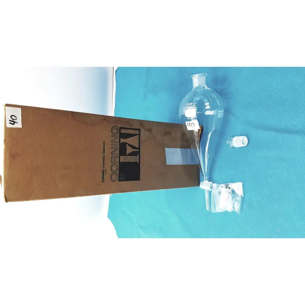 Pyrex 1000mL Glass Separatory Funnel with Stopcock – Transparent Labware Separatory Funnel, second-hand product photo 1
