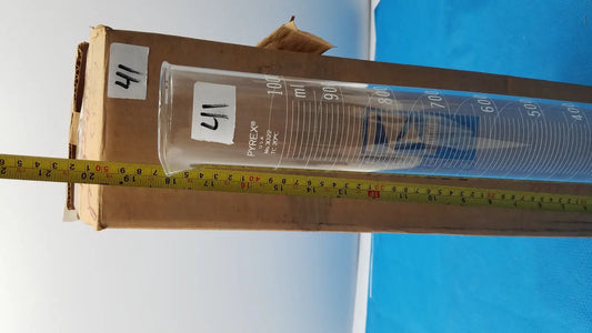 PYREX 1000mL Graduated Glass Cylinder – Laboratory Measuring Instrument Graduated Cylinder, second-hand product photo 1