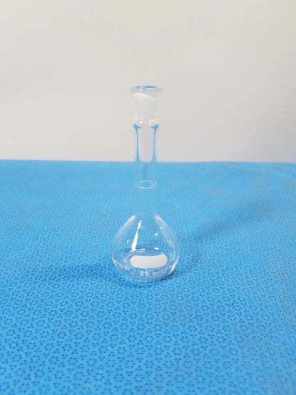 Pyrex 25 mL Wide Mouth Volumetric Flask – Borosilicate Laboratory Glassware Volumetric Flask, second-hand product photo 1