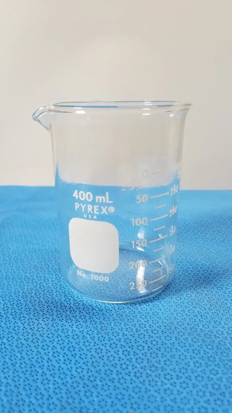 PYREX 400 mL Glass Beaker, Griffin Low Form, Heavy-Duty Laboratory Ware Glass Beaker, second-hand product photo 4