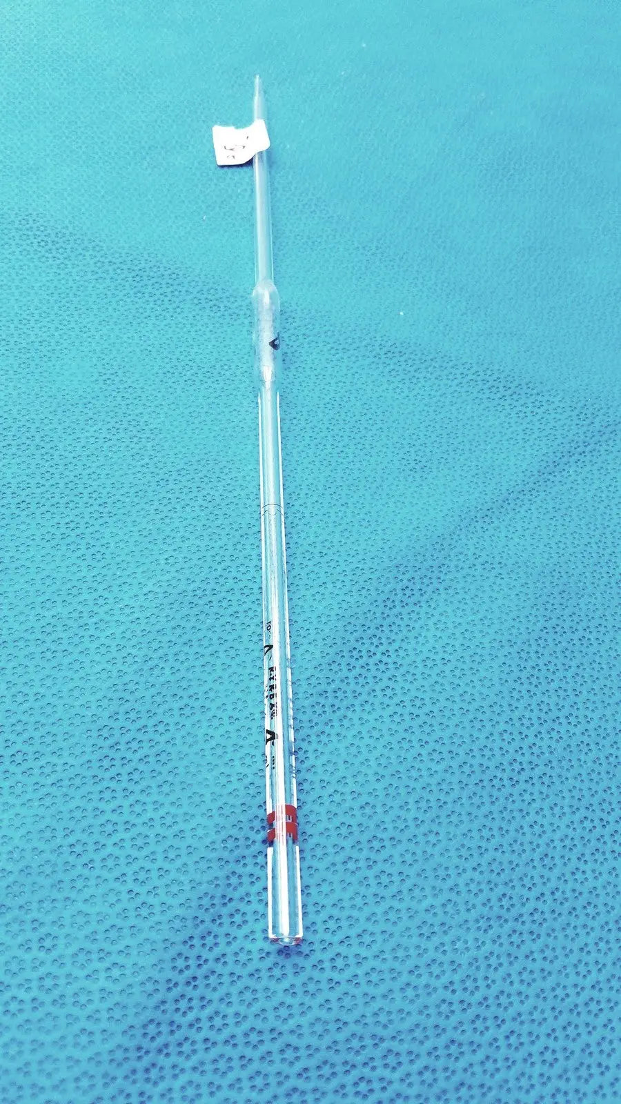 Reuse Medical PYREX 4mL Class A Volumetric Pipettes – Laboratory Glassware Other Medical & Lab Glassware, second-hand product photo 1