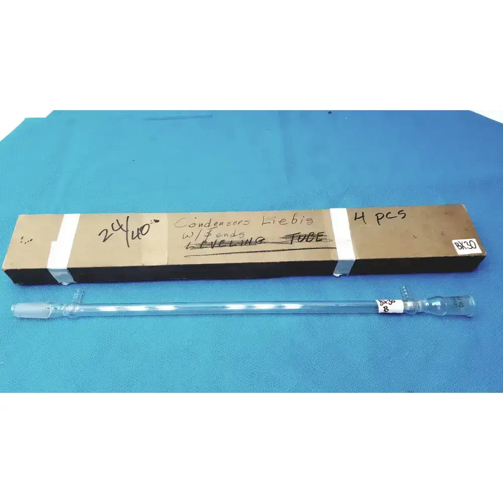 PYREX Jacketed Liebig Condenser – West-Style Glass Distillation Labware Laboratory Condenser, second-hand product photo 1