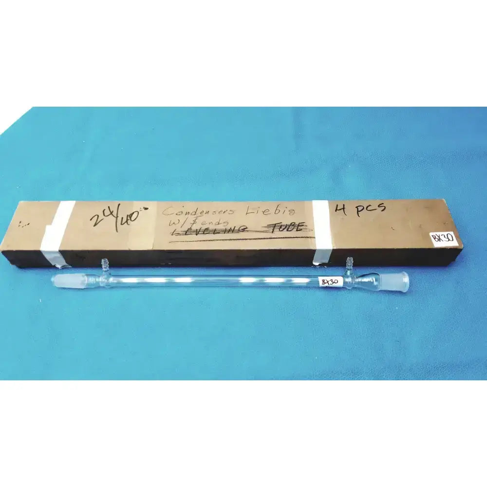 PYREX Jacketed Liebig Condenser – West Style Glass Distillation Condenser Laboratory Glass Condenser, second-hand product photo 1
