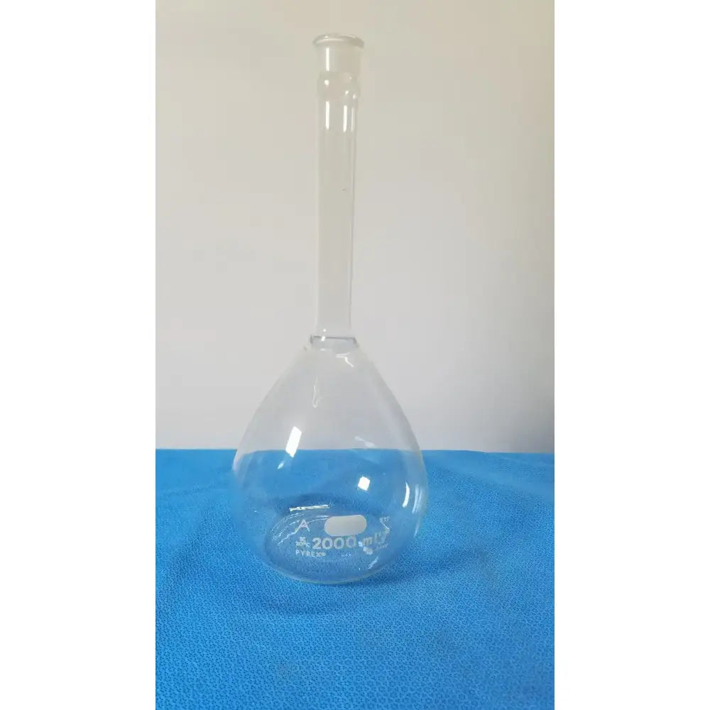 PYREX Volumetric Flask, 2000 mL, Class A, Glass TC Volumetric Flask, second-hand product photo 4