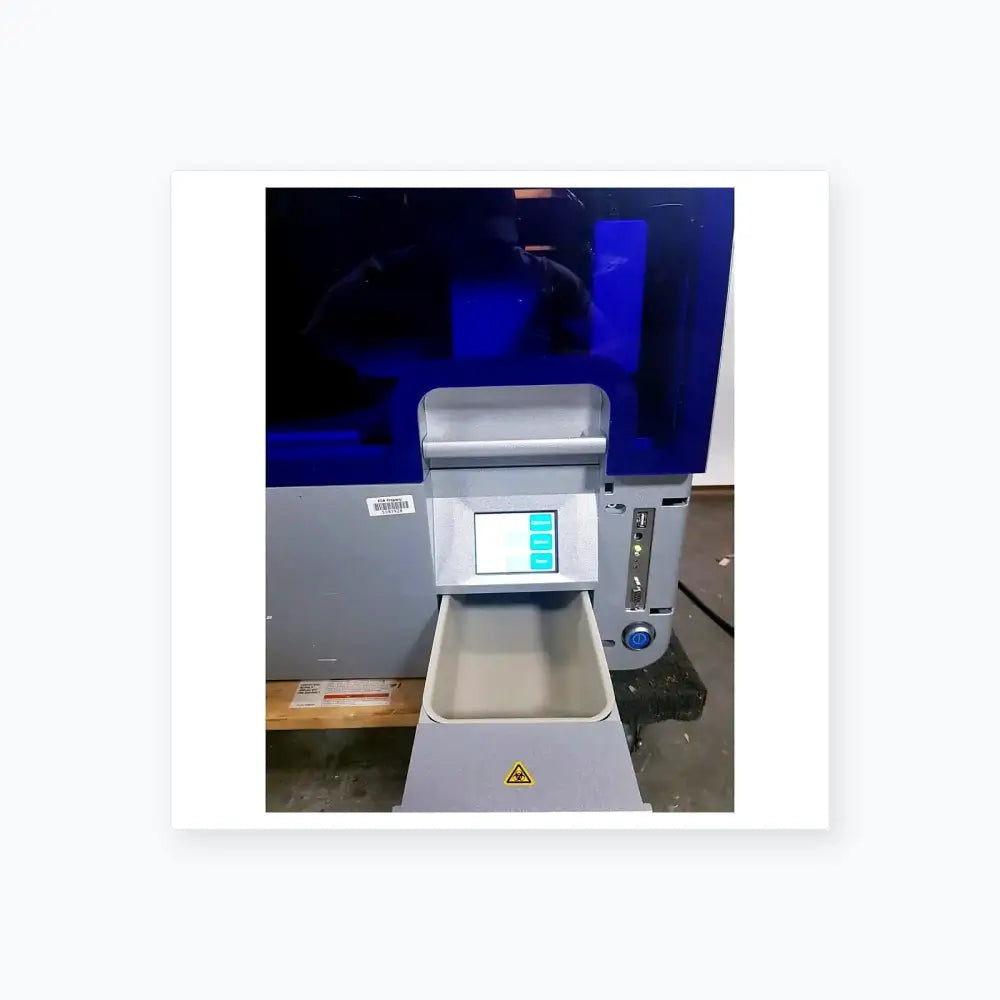 Reuse Medical Qiagen QIAcube Nucleic Acid Purification System Lab Other Medical & Lab Equipment, as-is (for parts) product photo 1