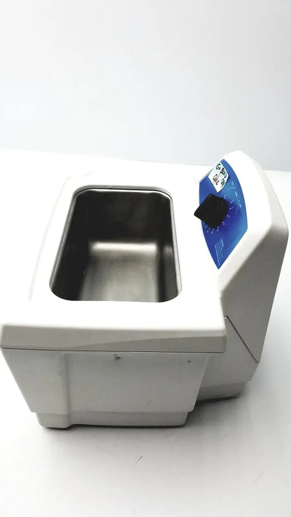 White plastic qsonica c75t ultrasonic cleaner with stainless steel tank and blue control panel for precise cleaning