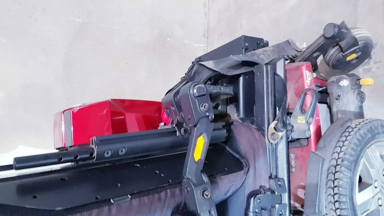 Quantum Q6 Edge 2.0 Power Wheelchair Power Function iLevel Power Wheelchair, as-is (for parts) product photo 4
