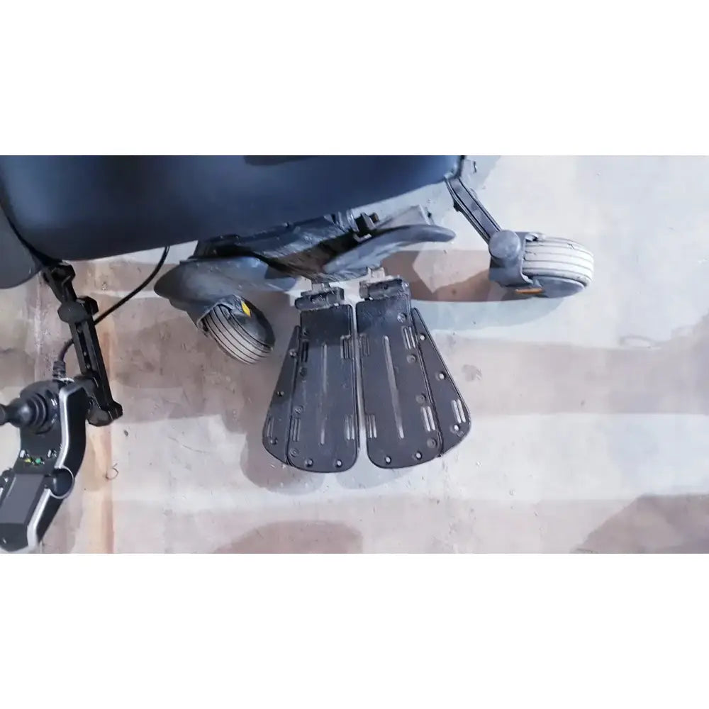Quantum Q6 Edge 2.0 Power Wheelchair Power Function iLevel Power Wheelchair, second-hand product photo 6