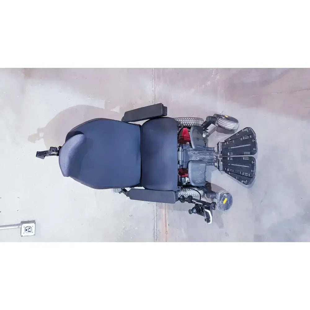 Quantum Q6 Edge 2.0 Power Wheelchair Power Function iLevel Power Wheelchair, second-hand product photo 7