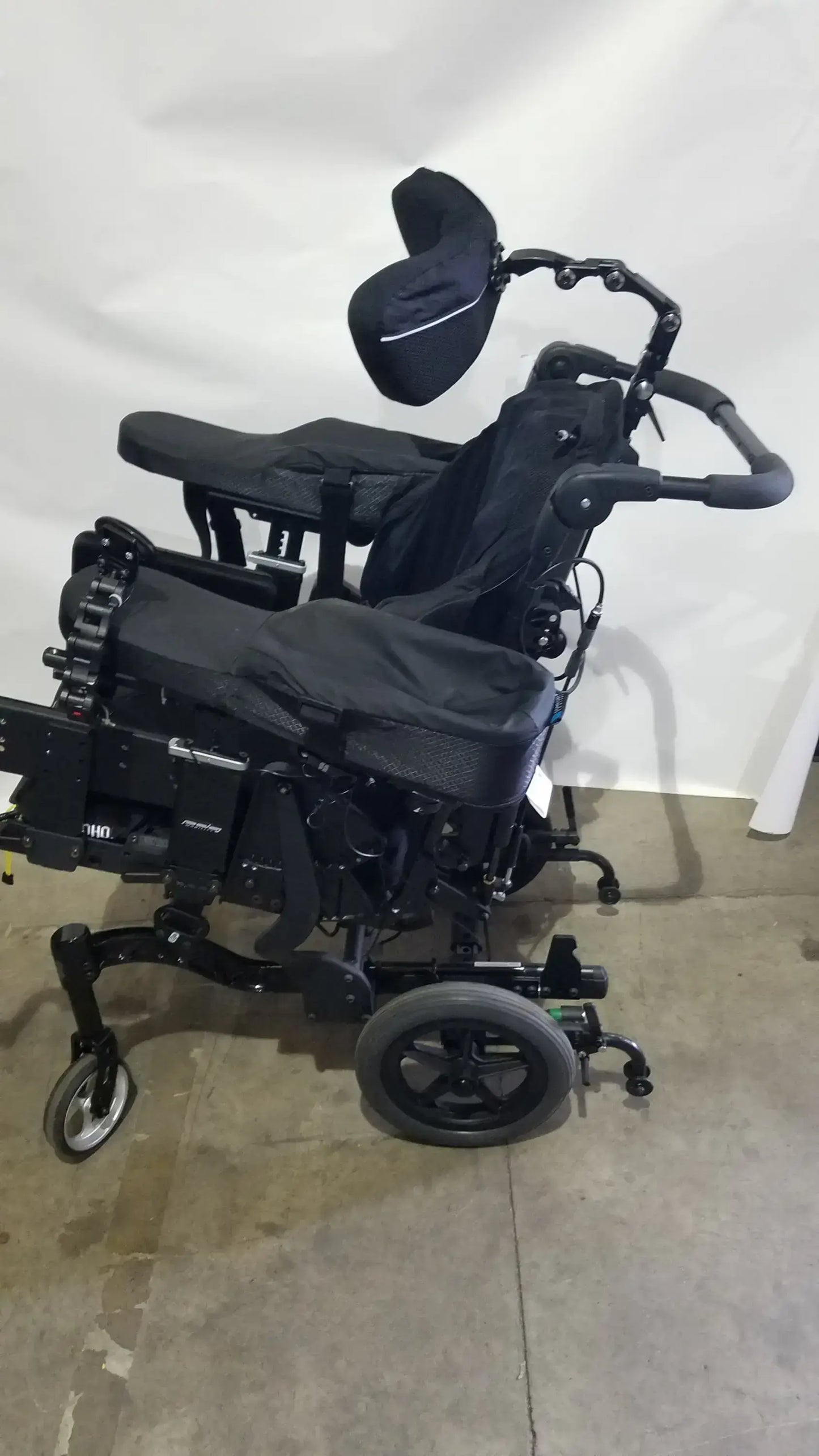 Reuse Medical Equipment Quickie IRIS Tilt Wheelchair w/ Headrest & Comfort Seating Mobility Chair Wheelchairs, second-hand product photo 8