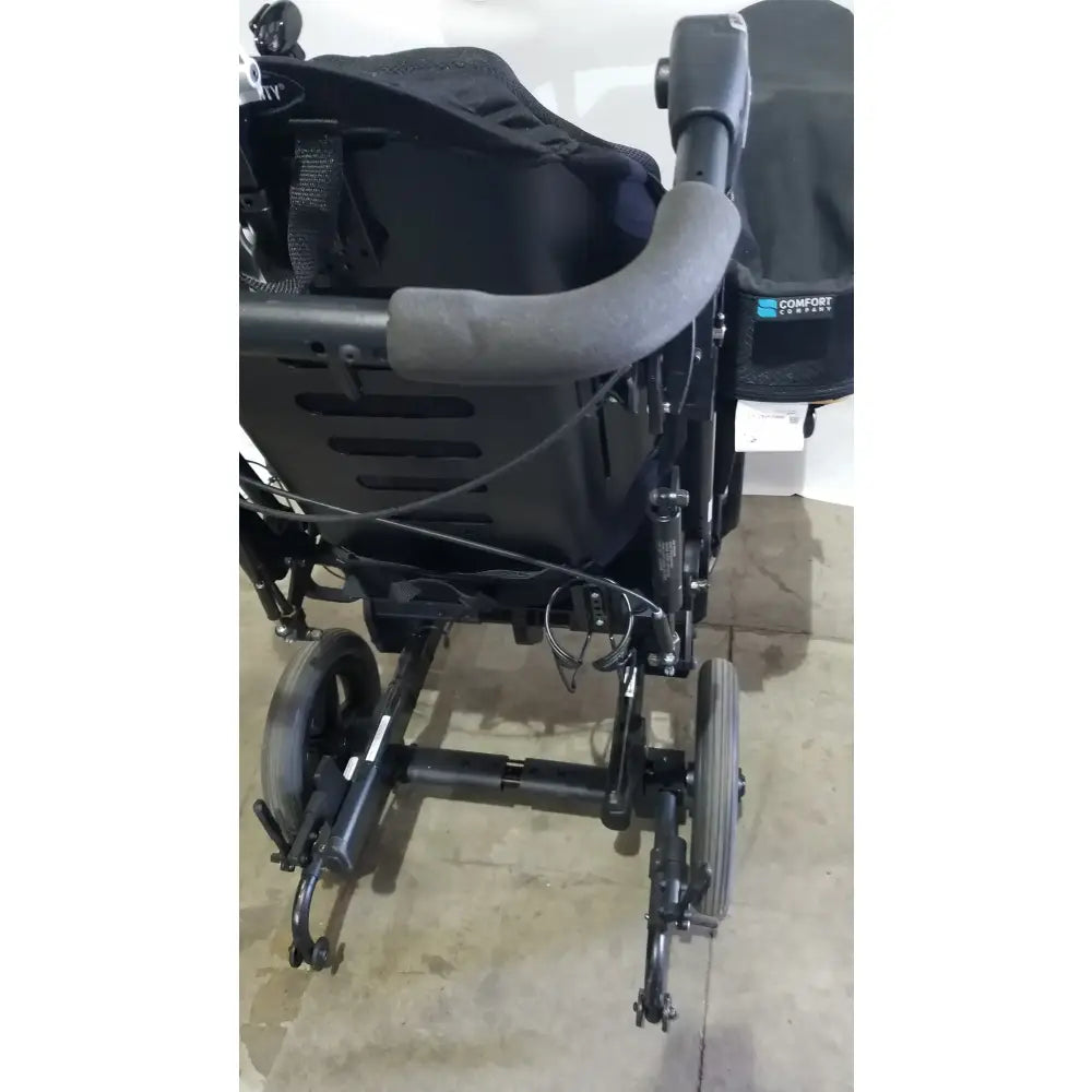 Reuse Medical Equipment Quickie IRIS Tilt Wheelchair w/ Headrest & Comfort Seating Mobility Chair Wheelchairs, second-hand product photo 3