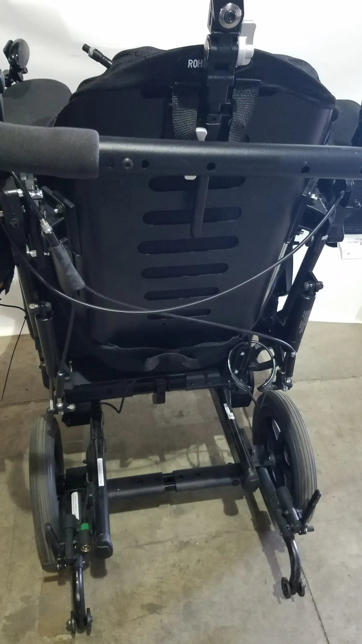 Reuse Medical Equipment Quickie IRIS Tilt Wheelchair w/ Headrest & Comfort Seating Mobility Chair Wheelchairs, second-hand product photo 5