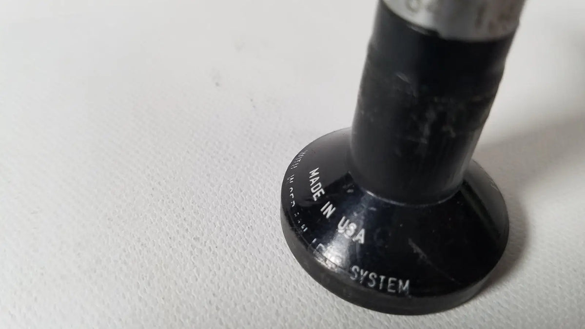 Black rubber base with made in usa and icr system engraved on the back of r wolf 8471.42 25 degree rigid arthroscope