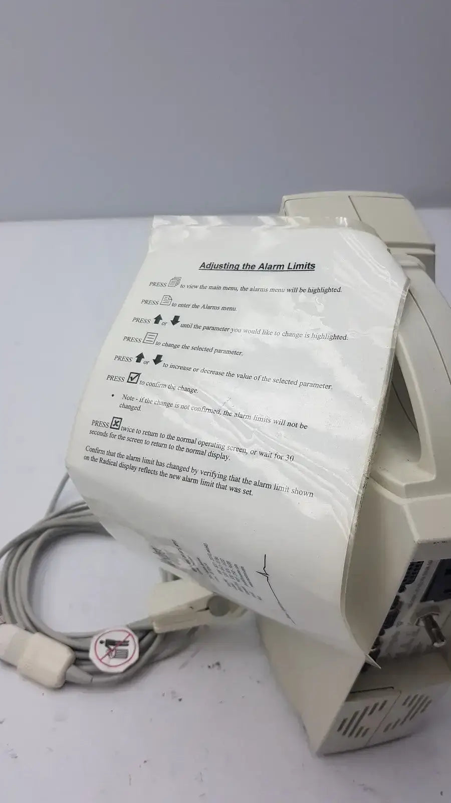 Corning Radical Masimo Set Signal Extraction Pulse Oximeter Pulse Oximeter, second-hand product photo 6