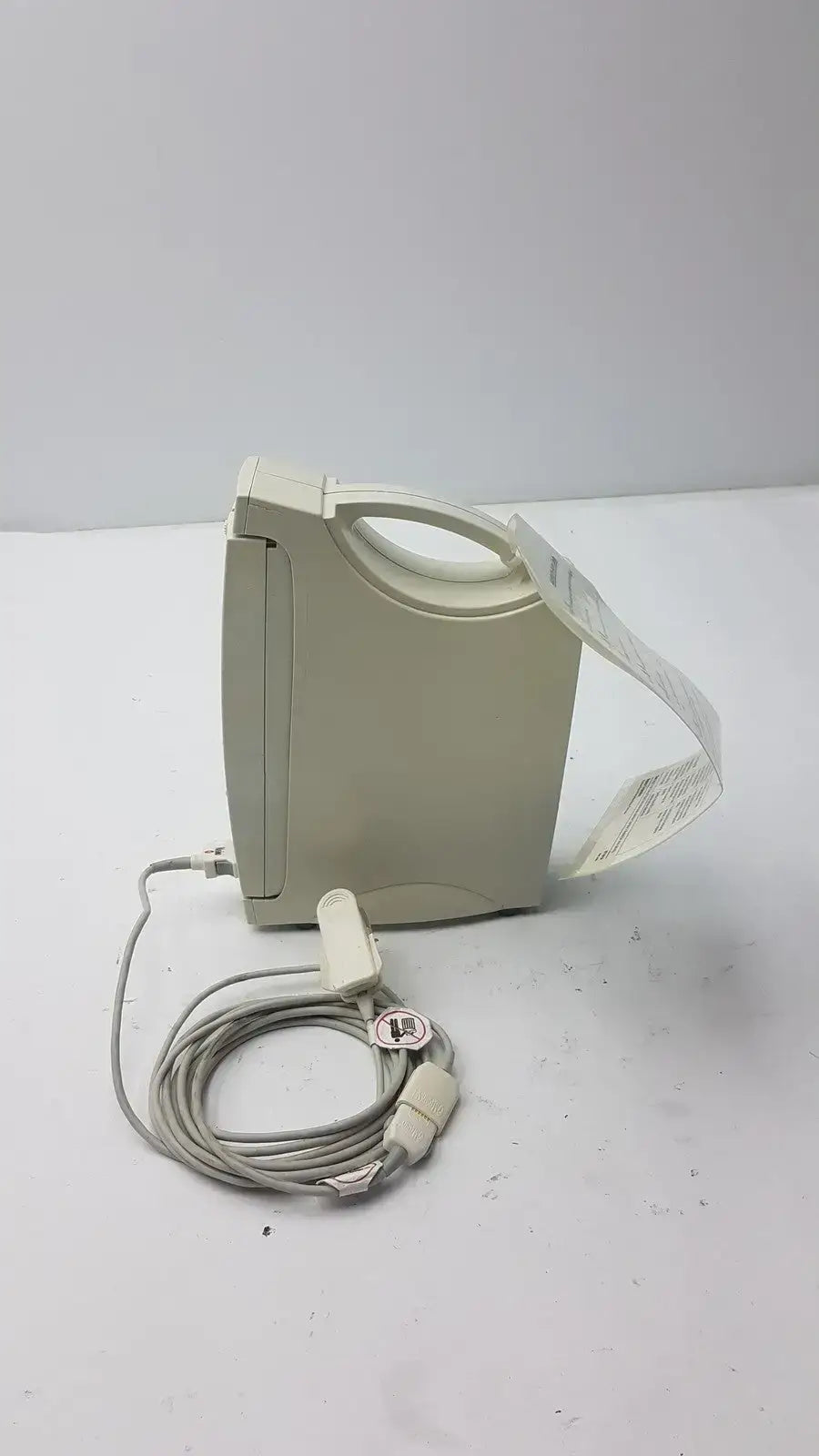 Corning Radical Masimo Set Signal Extraction Pulse Oximeter Pulse Oximeter, second-hand product photo 3