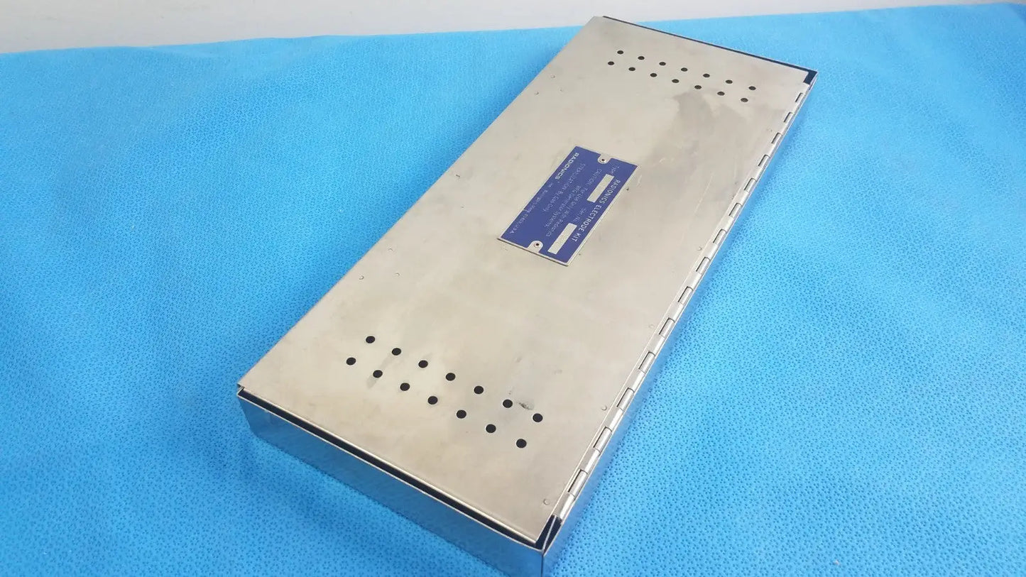 Reuse Medical Radionics Dyonics Surgical Neuro Gildenburg Electrode Kit Box – Box Only Surgical & Orthopedic Instruments, second-hand product photo 1