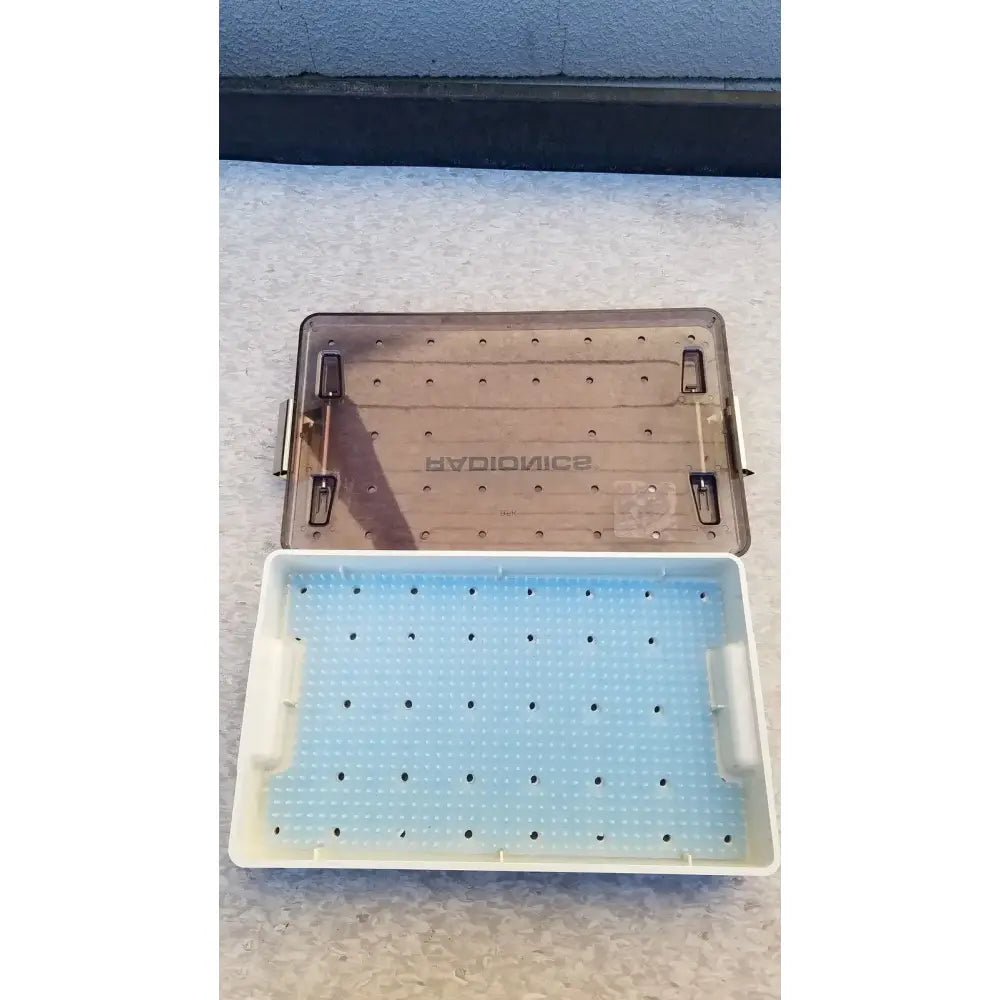 Reuse Medical Radionics Surgical Sterlization Case Tray Sterilization Trays & Cases, second-hand product photo 1
