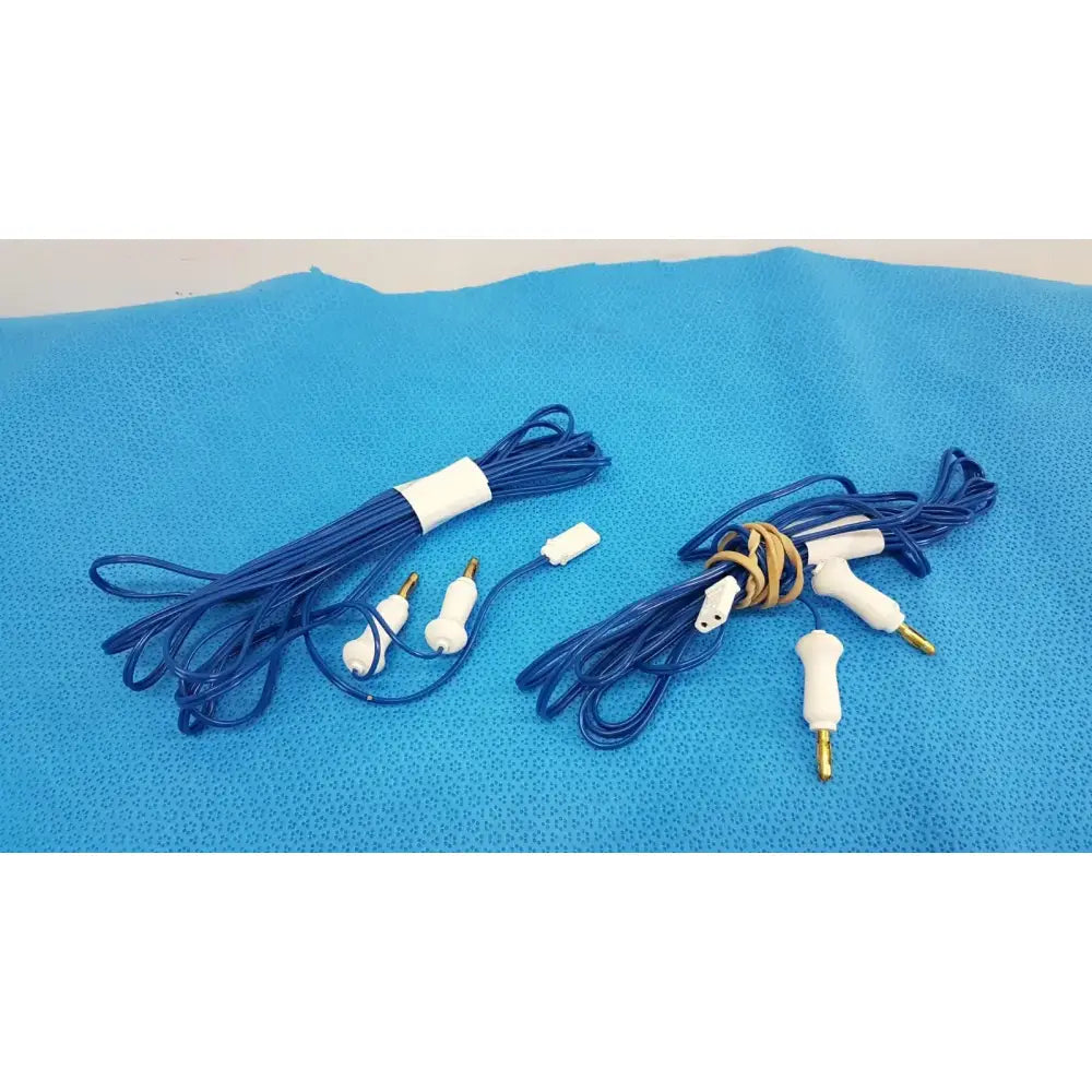 Redmond Bipolar Forceps Bayonet Angled with Cord – Lot of 2 Bipolar Forceps, second-hand product photo 1