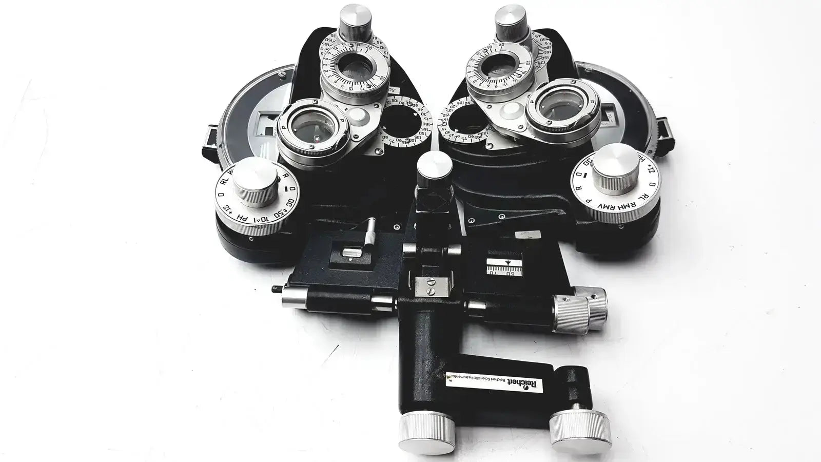 Reichert 11625 Minus Cylinder Phoropter Refracting Instrument - Has Some Damage Phoropter, as-is (for parts) product photo 7