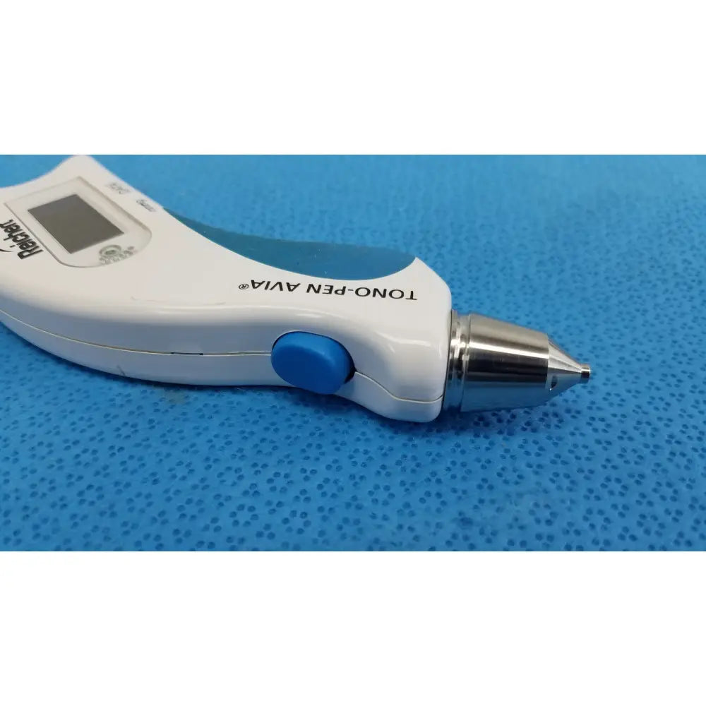 Reichert 230590 tono pen avia applanation tonometer with white and blue body and metallic tip in carrying case