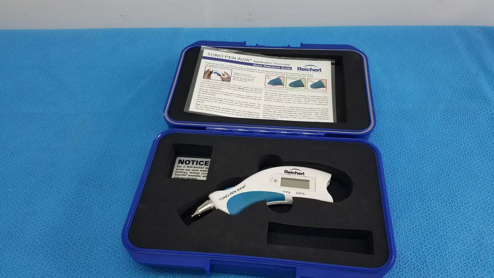 Reuse Medical Reichert 230590 Tono Pen AVIA Applanation Tonometer with Case Autorefractors, Keratometers & Tonometers, second-hand product photo 1