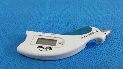 Reichert 230590 Tono Pen AVIA Handheld Tonometer with Case