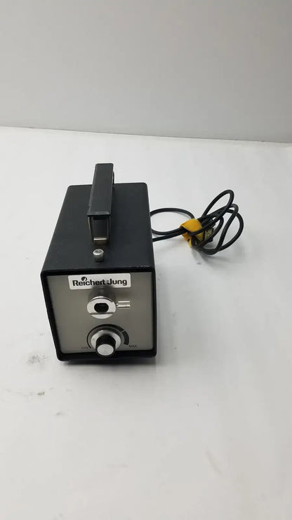Reichert Scientific 1177 Light Source Laboratory Light Source, second-hand product photo 1