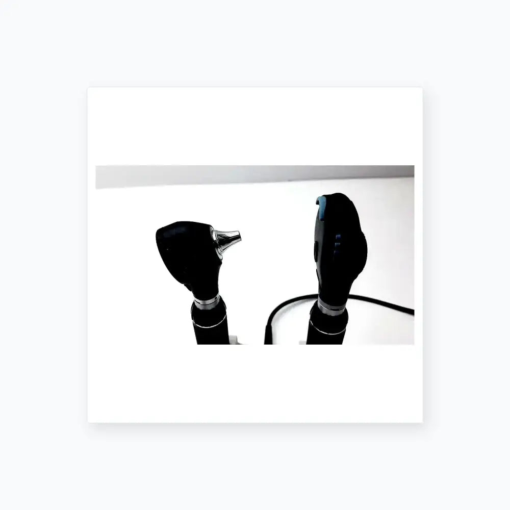 Reister Ophthalmoscope/retinoscope With Double Charger Ophthalmoscope/Retinoscope Set, as-is (for parts) product photo 5
