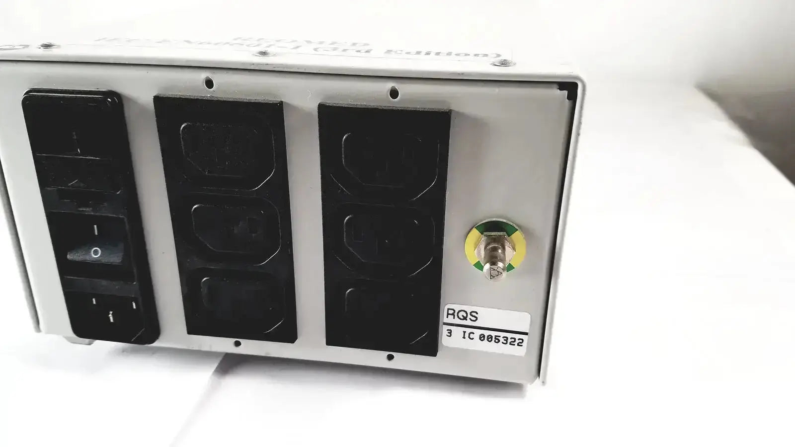 REO Reomed 600 IEC/EN60601-1 Medical Isolating Transformer 3rd Edition Medical Isolating Transformer, second-hand product photo 5