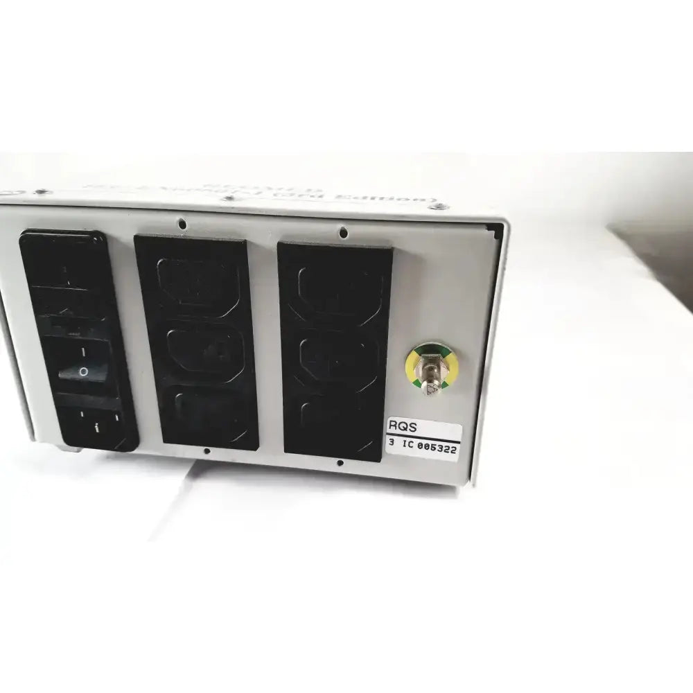 REO Reomed 600 IEC/EN60601-1 Medical Isolating Transformer 3rd Edition Medical Isolating Transformer, second-hand product photo 5