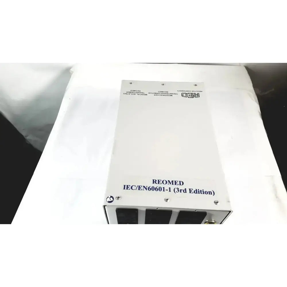 REO Reomed 600 IEC/EN60601-1 Medical Isolating Transformer 3rd Edition Medical Isolating Transformer, second-hand product photo 2
