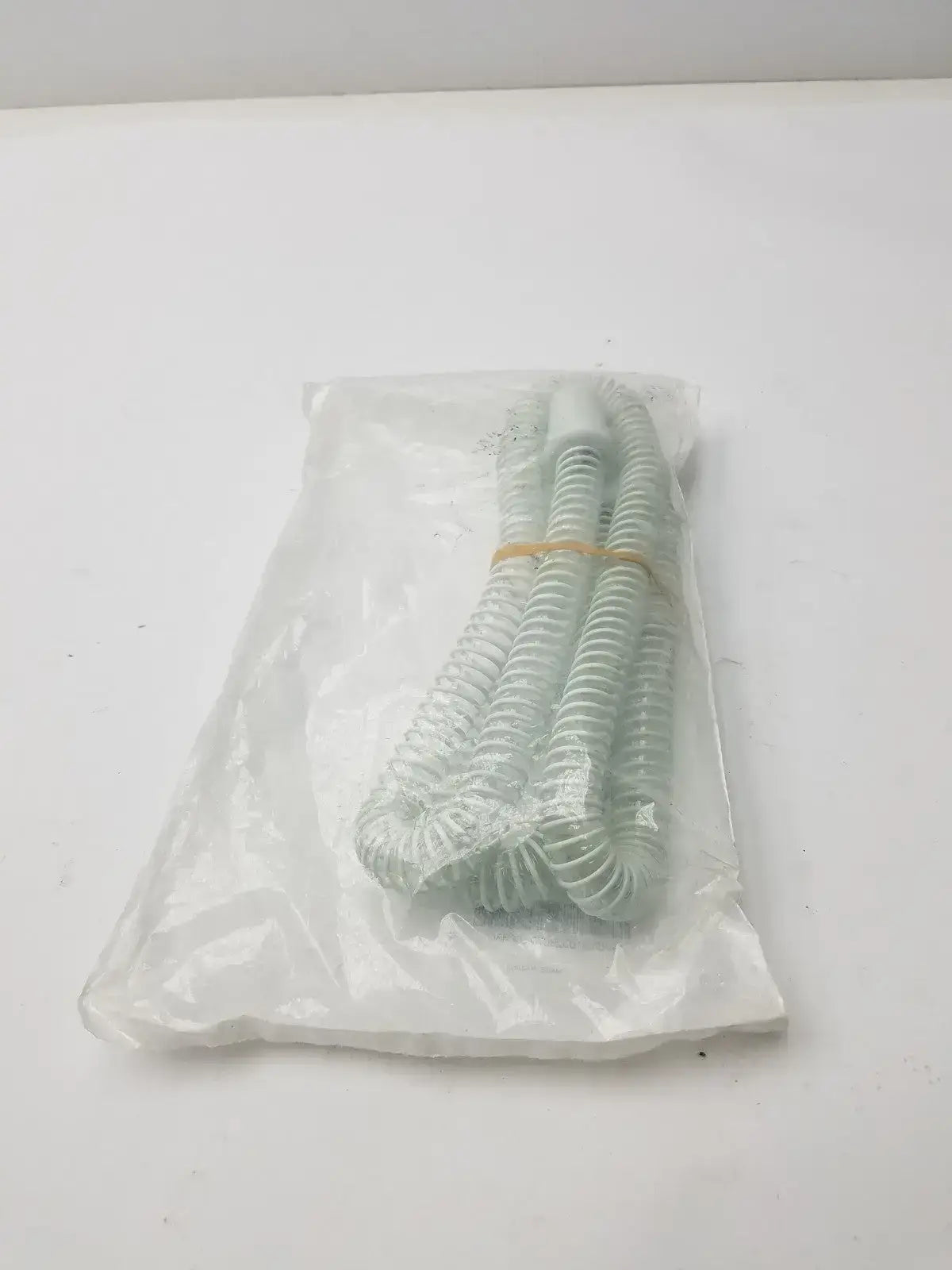 Respironics 1032907 Performance Tubing 6' (1.83 M) White Respiratory Tubing, new product photo 2