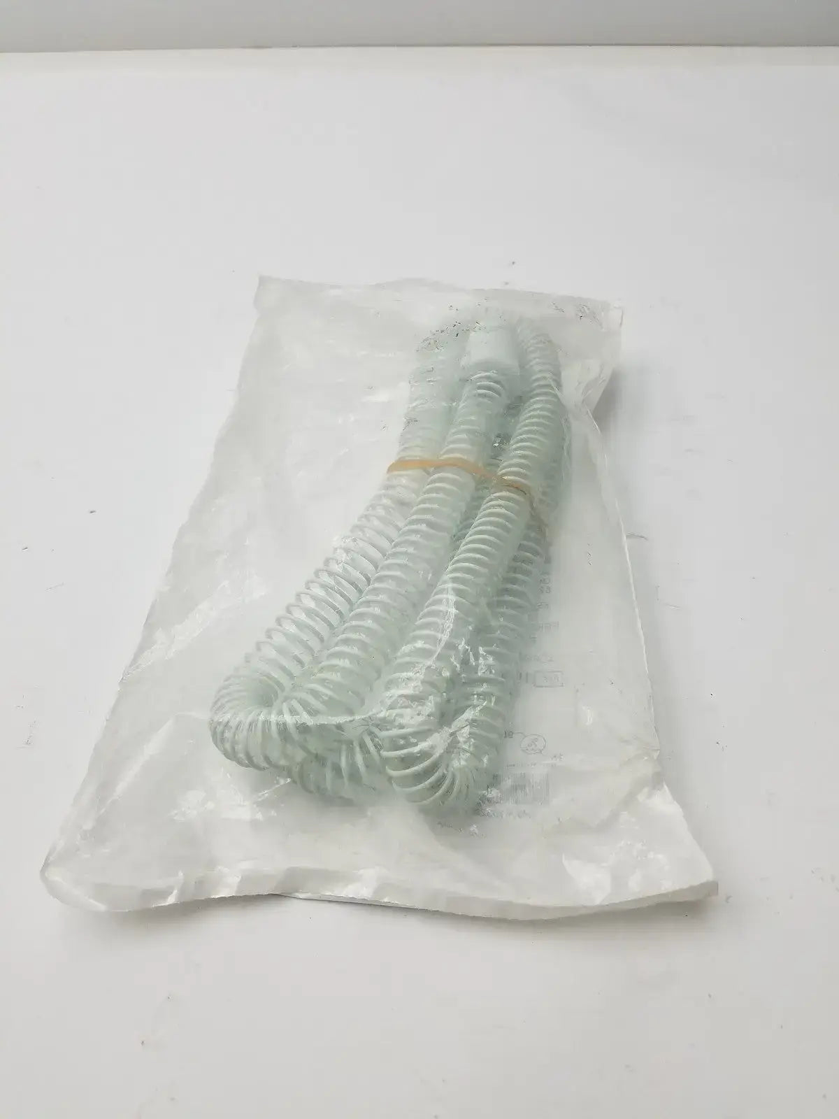 Respironics 1032907 Performance Tubing 6' (1.83 M) White Respiratory Tubing, new product photo 1