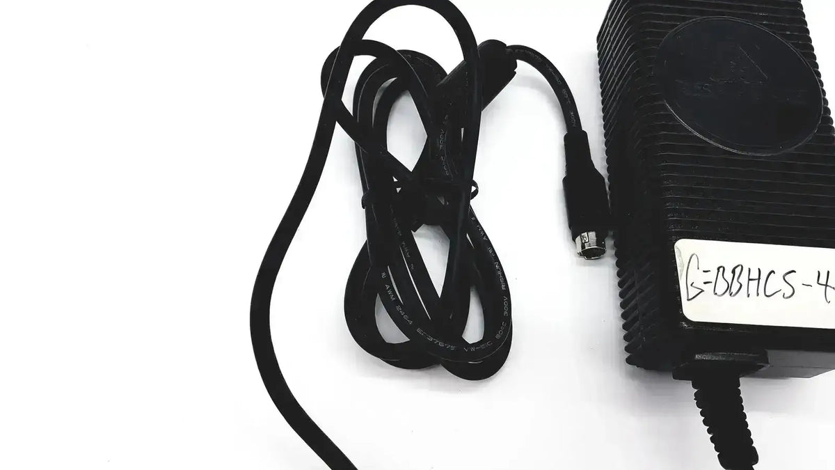 Respironics Power Charger w/ Cable Power Charger, second-hand product photo 5
