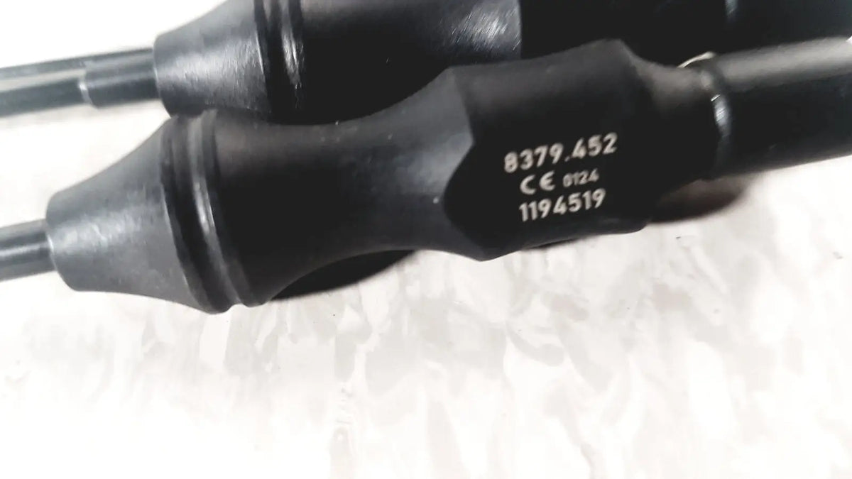 Black ergonomic screwdriver handles with engraved serial numbers and ce marking in richard wolf 8585.024 mini cystoscope tray