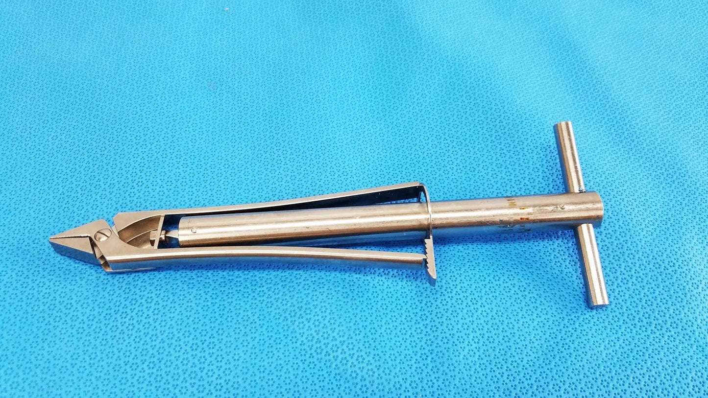 Reuse Medical Richards 21-0001 Wire Twister Orthopedics Trauma Other Medical & Lab Equipment, second-hand product photo 1