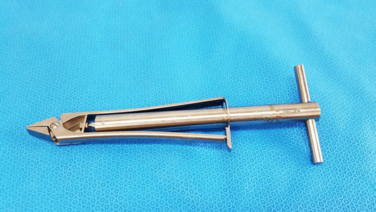 Reuse Medical Richards 21-0001 Wire Twister Orthopedics Trauma Other Medical & Lab Equipment, second-hand product photo 1