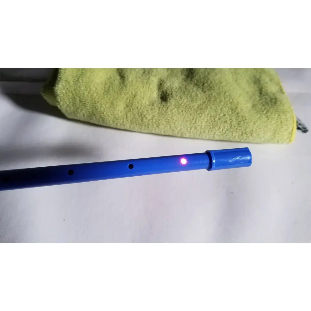 Richards wolf 4.0 mm 70° arthroscope in blue plastic with glowing pink light for reuse medical applications