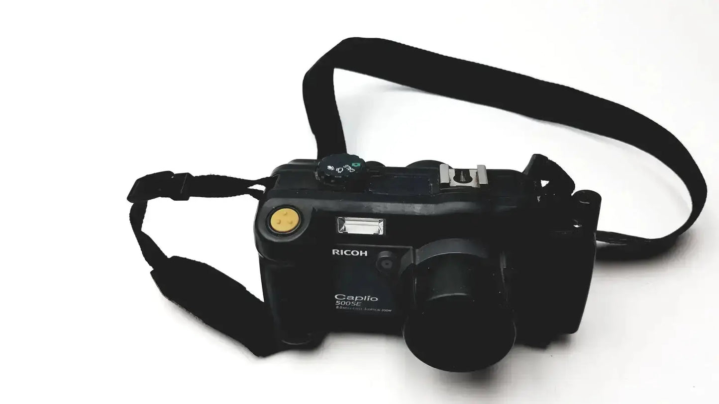 Ricoh Caplio 500SE 8.0 Mega Pixels 3x Optical Zoom Digital Camera - Untested Digital Camera, as-is (for parts) product photo 1