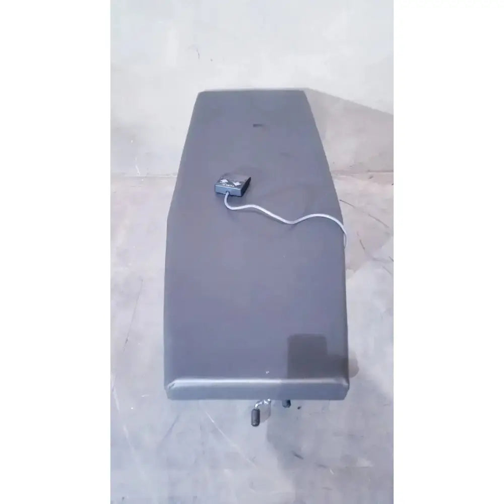 Ritter 106 Exam Table With Up and Down Foot Paddle Exam Table, second-hand product photo 8
