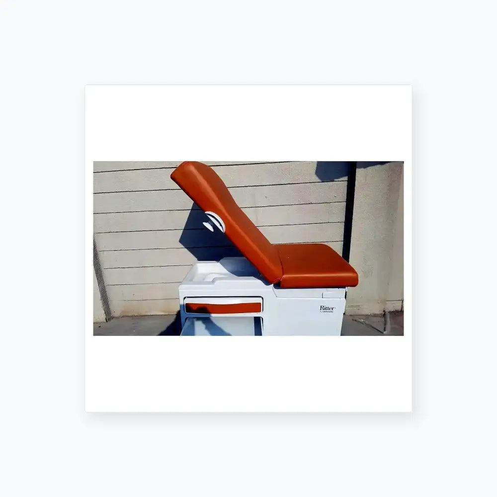 Ritter by Midmark Exam Table Model 204-011 Exam Table, second-hand product photo 21