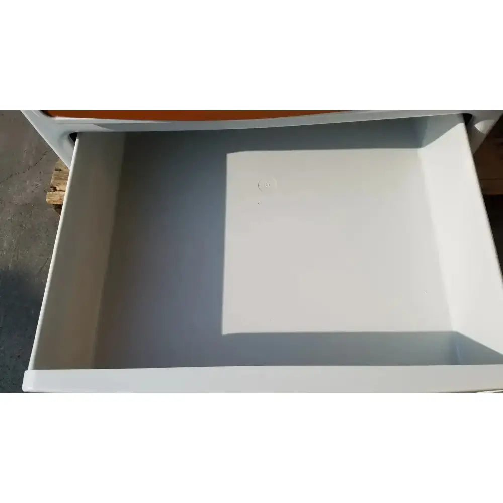 Ritter by Midmark Exam Table Model 204-011 Exam Table, second-hand product photo 13