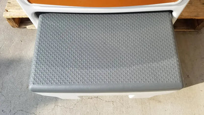Ritter by Midmark Exam Table Model 204-011 Exam Table, second-hand product photo 14