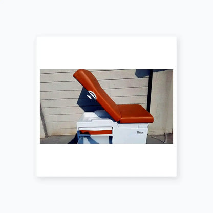 Ritter by Midmark Exam Table Model 204-011 Exam Table, second-hand product photo 21